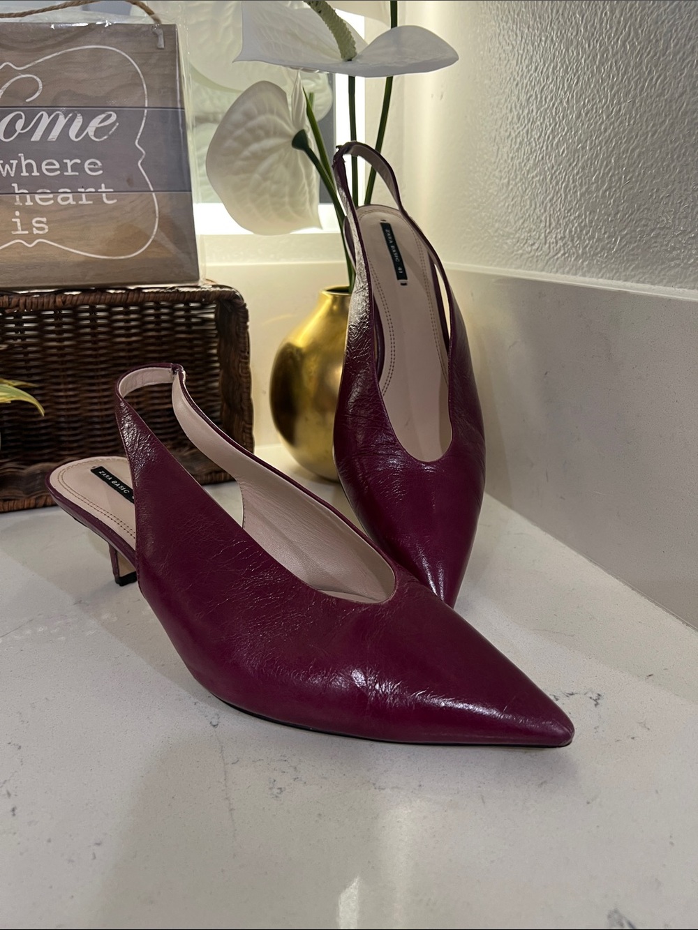 Zara basic Burgundy Pointed Slingback Kitten Heels. Size 41 fits 9.5 a 10